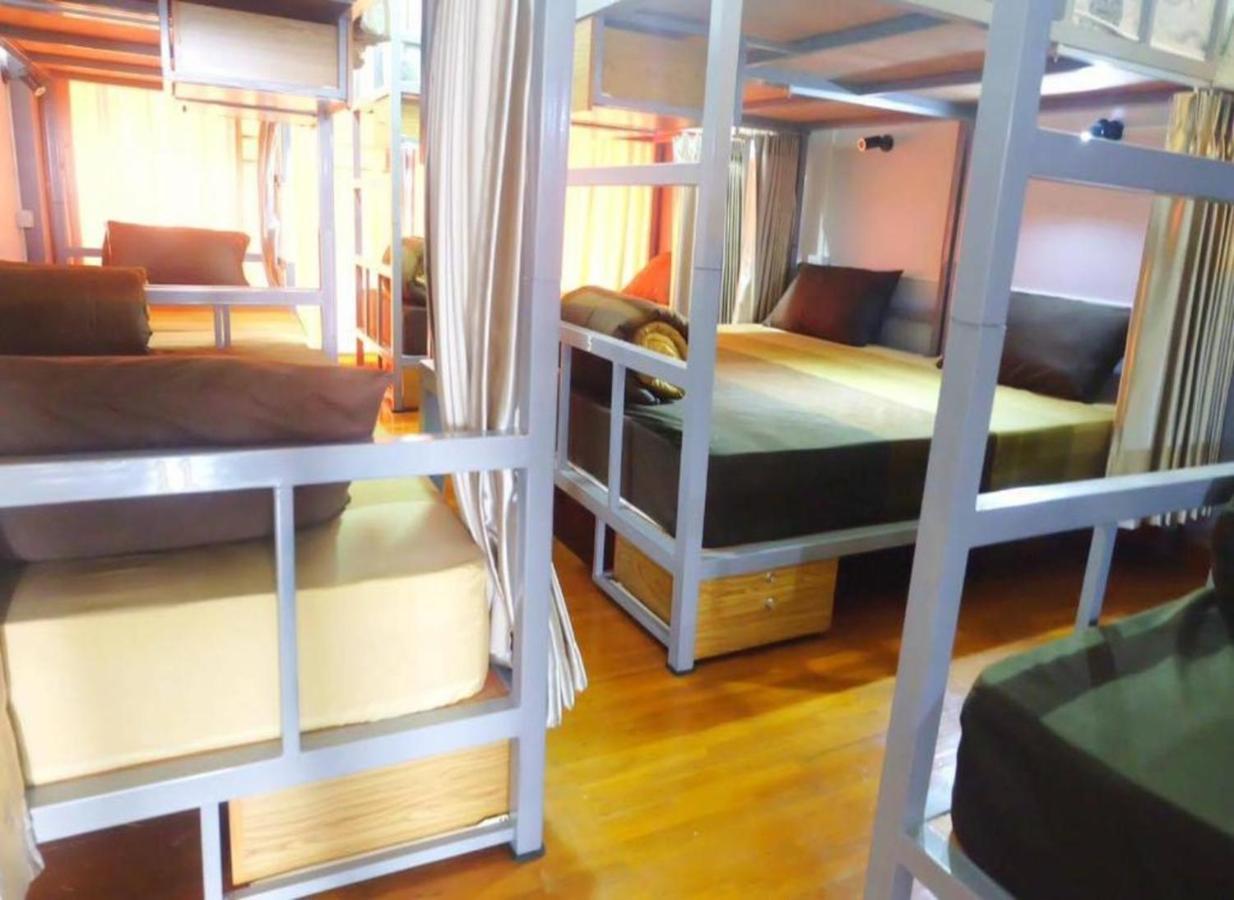 T2B Home (Adults Only) Chiang Mai Eksteriør billede