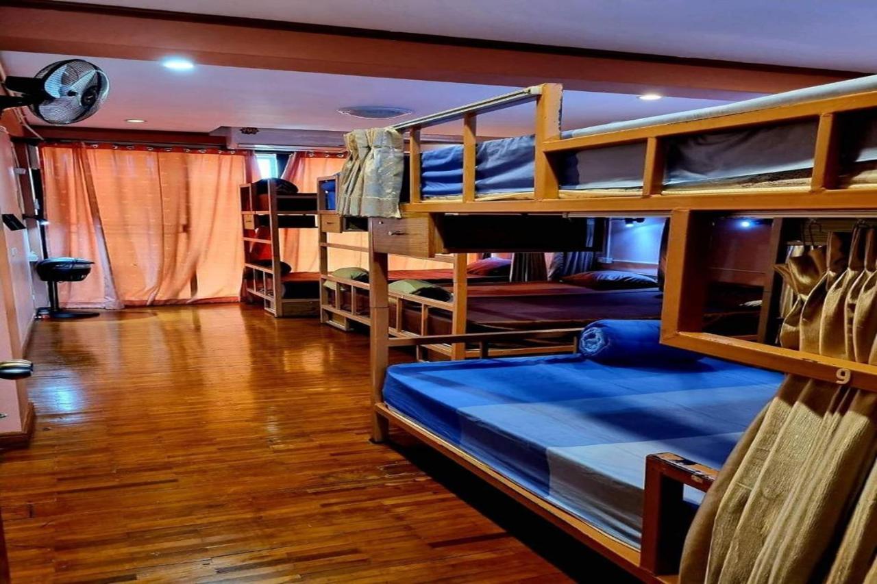 T2B Home (Adults Only) Chiang Mai Eksteriør billede